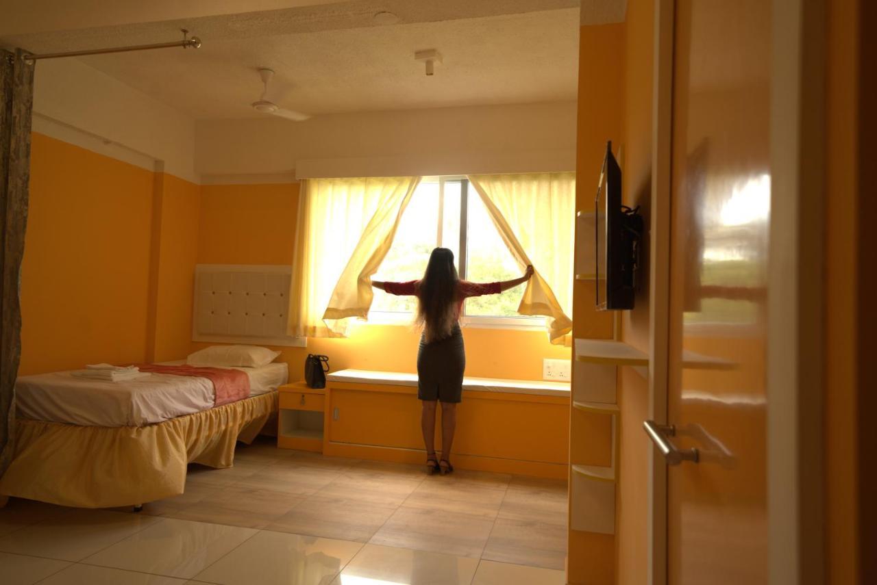 Niasha Hotel Mangalore Exterior photo